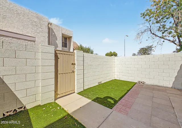 Photo 4 of Sale Pending at 1342 W Emerald Ave #403, Mesa, AZ 85202 | MLS# 7067238 | Listing updated on 2026-08-28