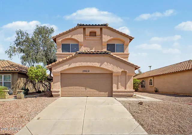 1st image of 2922 E Woodland Dr, Phoenix, AZ 85048 | MLS# 7068523