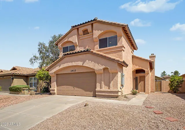Photo 3 of Single family home for sale at 2922 E Woodland Dr, Phoenix, AZ 85048 | MLS# 7068523 | Listing updated on 2026-08-20