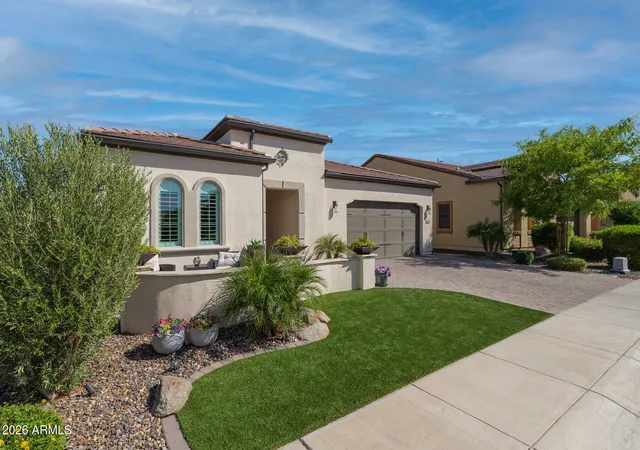 Photo 4 of Single family home for sale at 332 E Bracciano Ave, Queen Creek, AZ 85140 | MLS# 7070611 | Listing updated on 2026-10-05