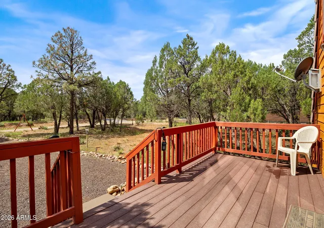 4th image of 2290 Thunderbird Wy, Overgaard, AZ 85933 | MLS# 7066056