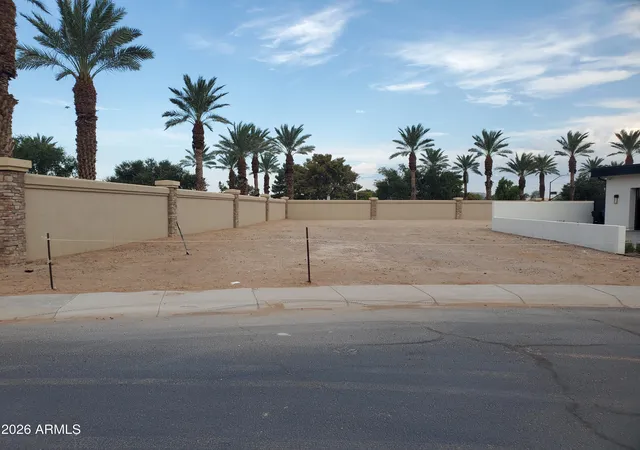 Photo 3 of Sale Pending at 4450 W Beechcraft Pl #1, Chandler, AZ 85226 | MLS# 7066626 | Listing updated on 2026-09-17