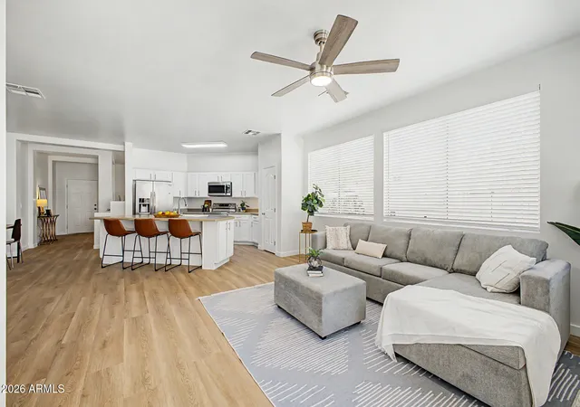 5th image of 6817 S 40Th Ln, Phoenix, AZ 85041 | MLS# 7069011