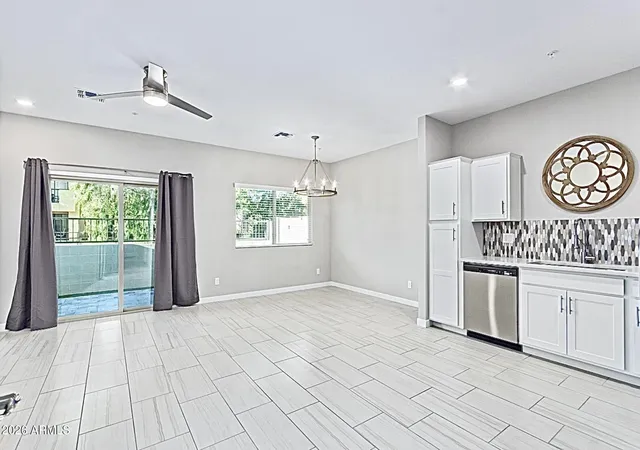 1st image of 2134 W Harmont Dr, Phoenix, AZ 85021 | MLS# 7066048