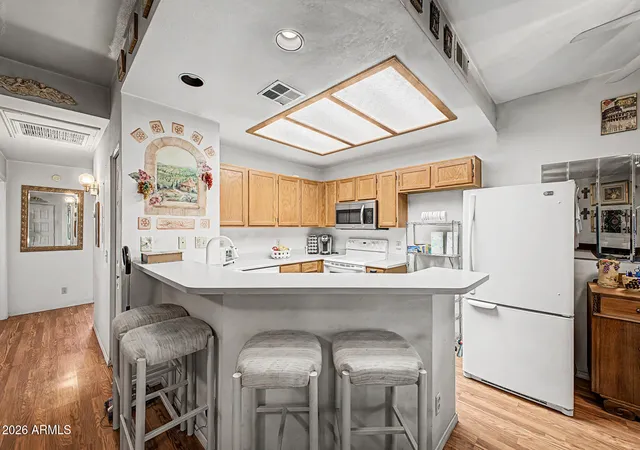 Photo 4 of Sale Pending at 1017 E Maryland Ave #103, Phoenix, AZ 85014 | MLS# 7066113 | Listing updated on 2026-09-23