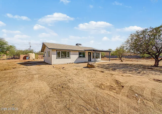 Photo 2 of Sale Pending at 42845 N 7th Avenue, New River, AZ 85087 | MLS# 7066440 | Listing updated on 2026-08-18