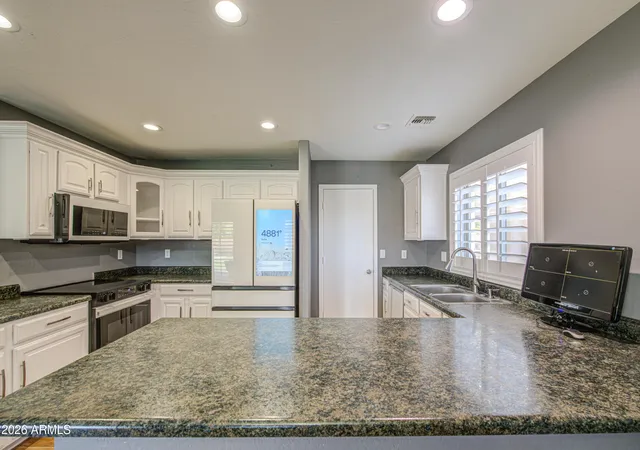 Photo 3 of Sale Pending at 23640 W Grove St, Buckeye, AZ 85326 | MLS# 7073379 | Listing updated on 2026-09-14