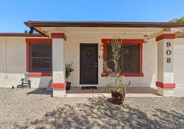 Photo 3 of Single family home for sale at 908 W Laguna Azul Ave, Mesa, AZ 85210 | MLS# 7068170 | Listing updated on 2026-09-07