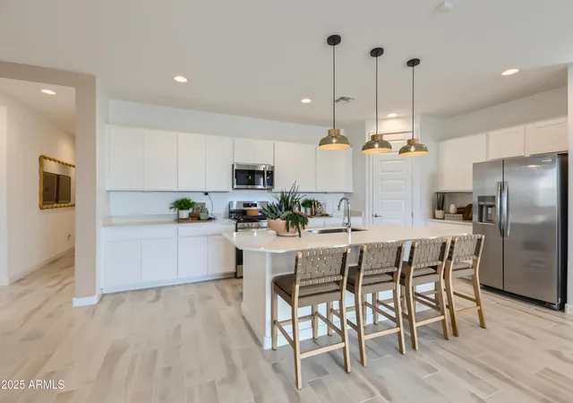 3rd image of 23375 W Parkway Dr, Buckeye, AZ 85326 | MLS# 7066160