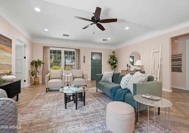 Photo 3 of Single family home for sale at 1522 W Willetta St, Phoenix, AZ 85007 | MLS# 7070552 | Listing updated on 2026-09-17