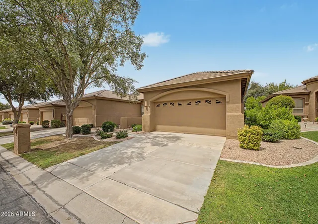 Photo 2 of Townhouse for sale at 9614 E Nacoma Dr, Sun Lakes, AZ 85248 | MLS# 7066528 | Listing updated on 2026-09-13