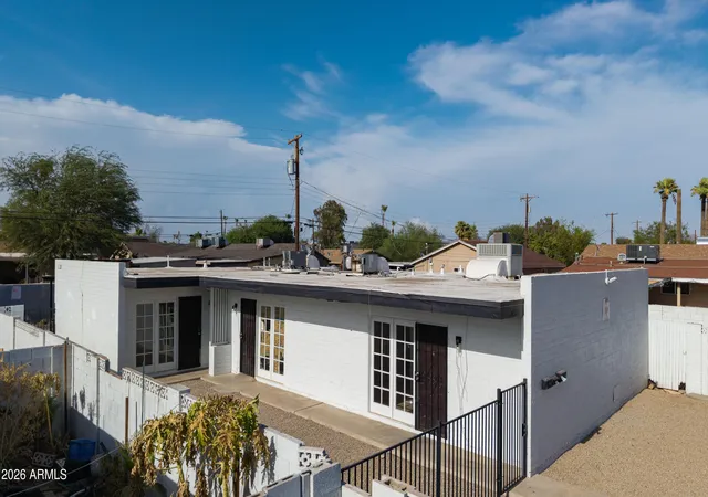 2nd image of 2134 W Heatherbrae Dr, Phoenix, AZ 85015 | MLS# 7066242