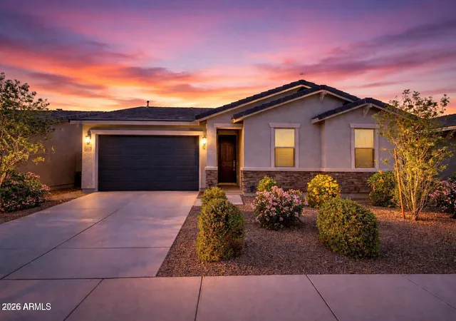 2nd image of 8812 W Agora Ln, Tolleson, AZ 85353 | MLS# 7066711