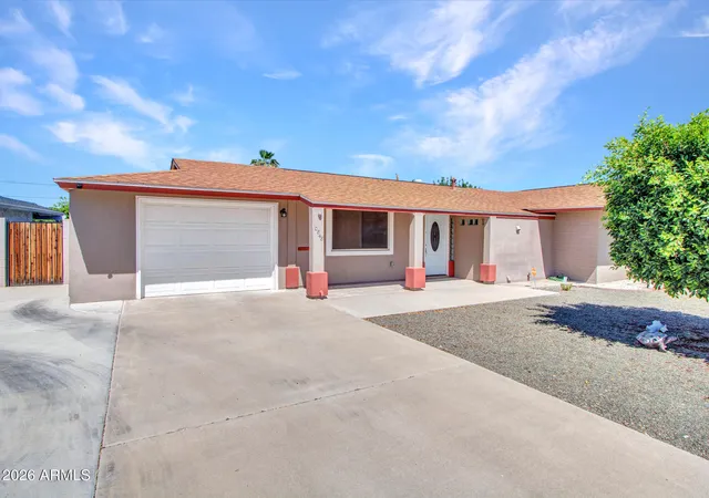 1st image of 10848 W Connecticut Ave, Sun City, AZ 85351 | MLS# 7068265
