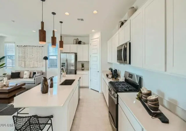 4th image of 2192 W Rutledge Ave, Apache Junction, AZ 85120 | MLS# 7066252