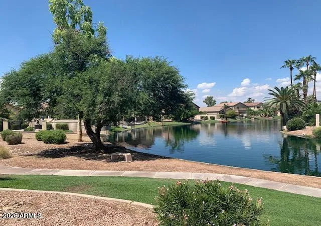 Photo 3 of Sale Pending at 914 W Azalea Pl, Chandler, AZ 85248 | MLS# 7066309 | Listing updated on 2026-10-08