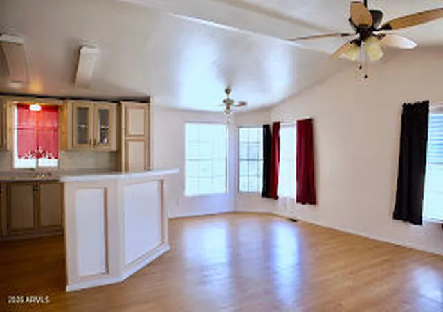 Photo 3 of Manufactured home for sale at 7810 W Peoria Ave #152, Peoria, AZ 85345 | MLS# 7072263 | Listing updated on 2026-09-01