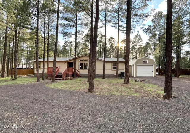 Photo 1 of Manufactured home for sale at 174 Elk Dr, Lakeside, AZ 85929 | MLS# 7066920 | Listing updated on 2026-09-02
