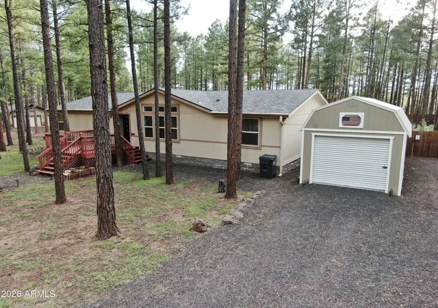 Photo 4 of Manufactured home for sale at 174 Elk Dr, Lakeside, AZ 85929 | MLS# 7066920 | Listing updated on 2026-09-02