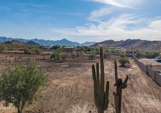 Photo 3 of Land for sale at 10615 S 33rd Drive, Laveen, AZ 85339 | MLS# 7066374 | Listing updated on 2026-09-05