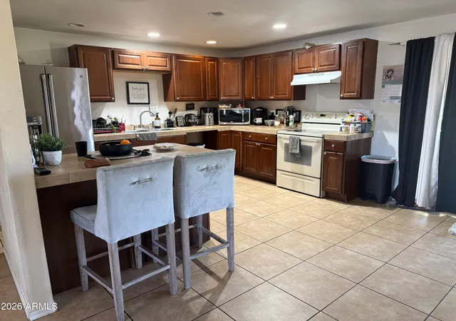 Photo 3 of Single family home for sale at 4820 N 73rd Avenue, Phoenix, AZ 85033 | MLS# 7066394 | Listing updated on 2026-08-14