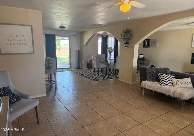Photo 4 of Single family home for sale at 4820 N 73rd Avenue, Phoenix, AZ 85033 | MLS# 7066394 | Listing updated on 2026-08-14