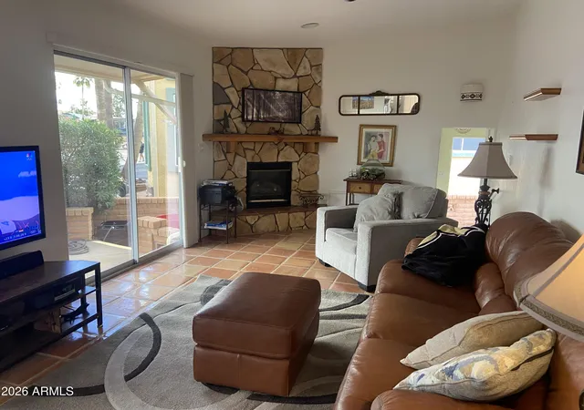 Photo 3 of Manufactured home for sale at 1522 S Omaha Dr, Apache Junction, AZ 85119 | MLS# 7066396 | Listing updated on 2026-08-14