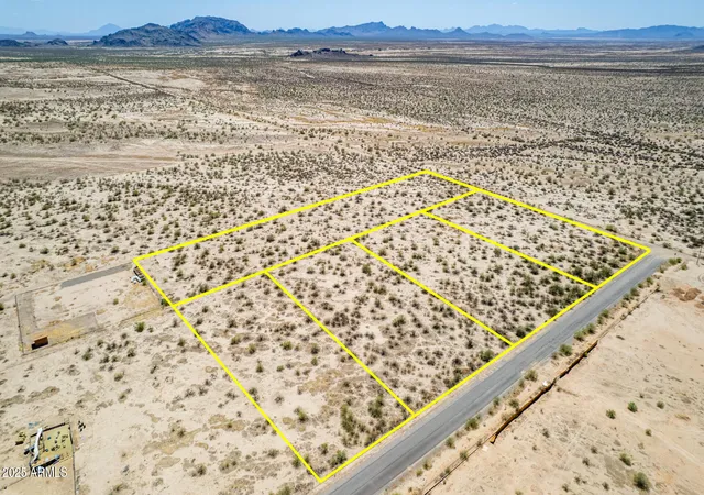 Photo 2 of Land for sale at 0 W Houser Rd, Casa Grande, AZ 85193 | MLS# 7066412 | Listing updated on 2026-08-23