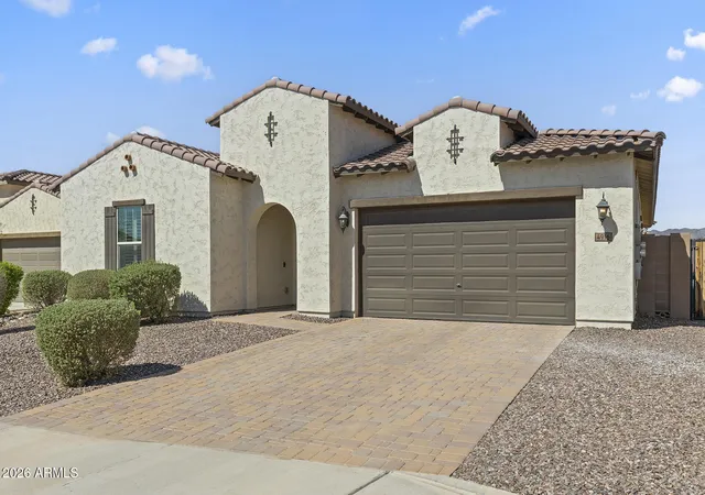 Photo 4 of Single family home for sale at 4916 N 185th Drive, Goodyear, AZ 85395 | MLS# 7068999 | Listing updated on 2026-09-10