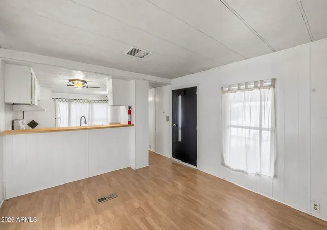Photo 3 of Manufactured home for sale at 1513 Acklin Dr, Prescott, AZ 86301 | MLS# 7067060 | Listing updated on 2026-09-10