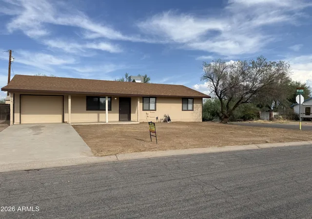 2nd image of 356 Peretz Cir, Morristown, AZ 85342 | MLS# 7066538