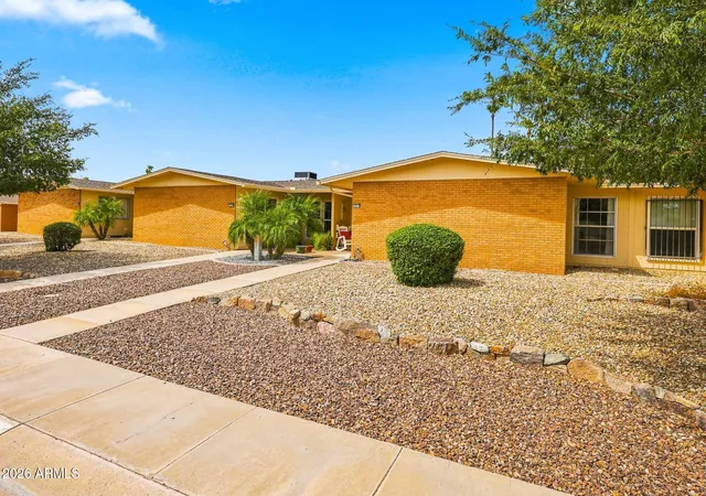 Photo 1 of Townhouse for sale at 10822 W Santa Fe Dr, Sun City, AZ 85351 | MLS# 7067069 | Listing updated on 2026-08-20