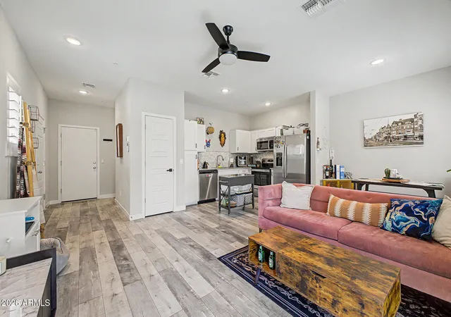 4th image of 8176 N 22Nd Dr, Phoenix, AZ 85021 | MLS# 7066556