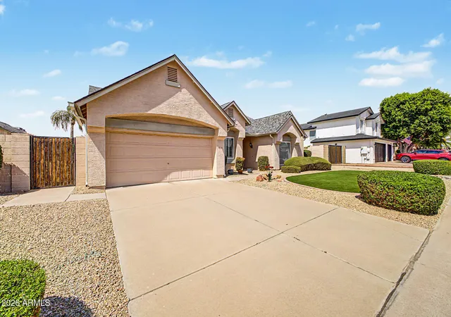 32nd image of 4050 W Charlotte Dr, Glendale, AZ 85310 | MLS# 7066946