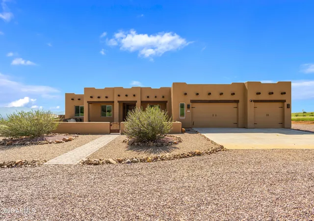 2nd image of 6100 E Darley Dr, Hereford, AZ 85615 | MLS# 7067016