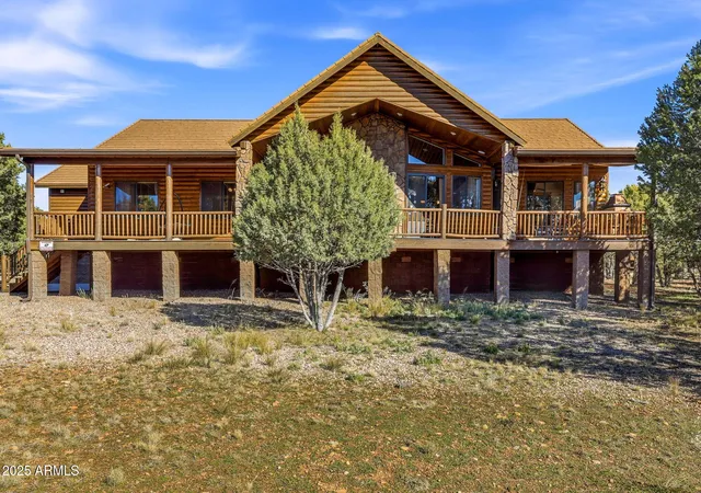 2nd image of 2276 Thunderbird Wy, Overgaard, AZ 85933 | MLS# 7066612