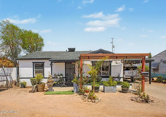 1st image of 2922 W Fillmore St, Phoenix, AZ 85009 | MLS# 7066933
