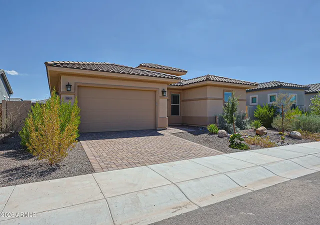 Photo 2 of Single family home for sale at 18119 W Silverwood Dr, Goodyear, AZ 85338 | MLS# 7068785 | Listing updated on 2026-10-28