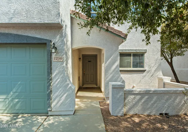 3rd image of 1256 E Clifton Ave, Gilbert, AZ 85295 | MLS# 7066778