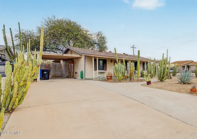 Photo 4 of Sale Pending at 8103 N 11th Street, Phoenix, AZ 85020 | MLS# 7067129 | Listing updated on 2026-08-29