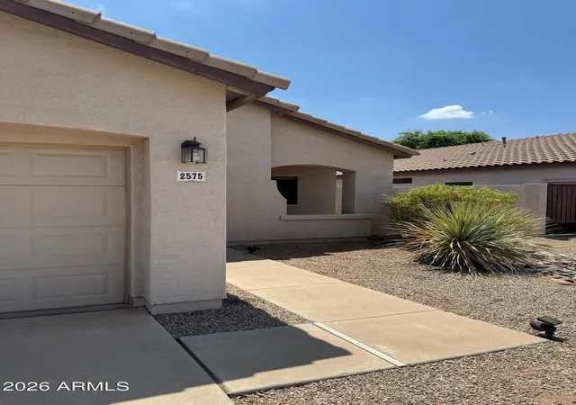 2nd image of 2575 E Brooks St, Gilbert, AZ 85296 | MLS# 7067187