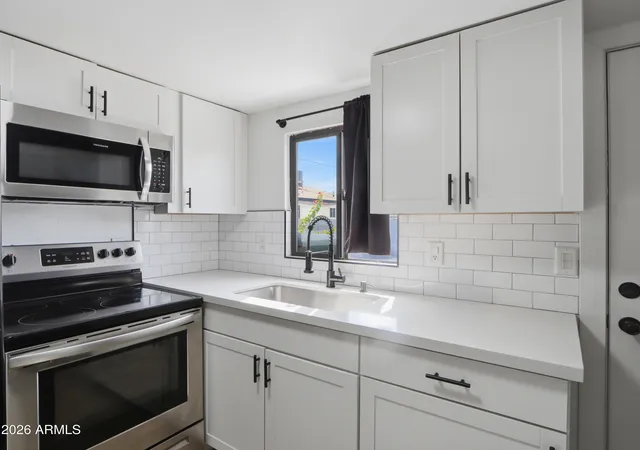 5th image of 9047 N 9Th St, Phoenix, AZ 85020 | MLS# 7067227