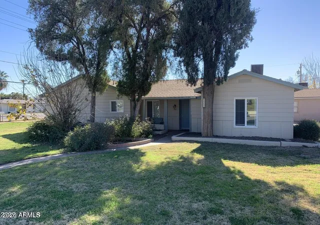 Photo 4 of Townhouse for sale at 2301 W Hayward Ave, Phoenix, AZ 85021 | MLS# 7066909 | Listing updated on 2026-10-01