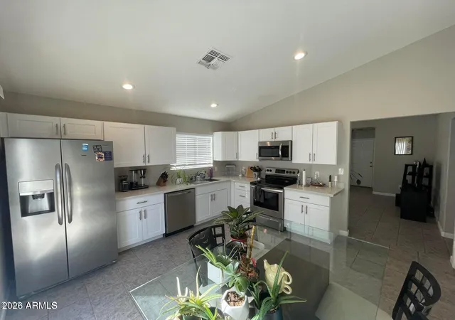 Photo 4 of Single family home for sale at 2157 E Crest Ln, Phoenix, AZ 85024 | MLS# 7067424 | Listing updated on 2026-09-16