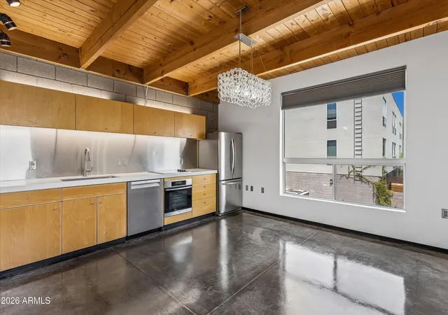 image of 727 E Portland St #33, Phoenix, AZ 85006 | MLS# 7066895