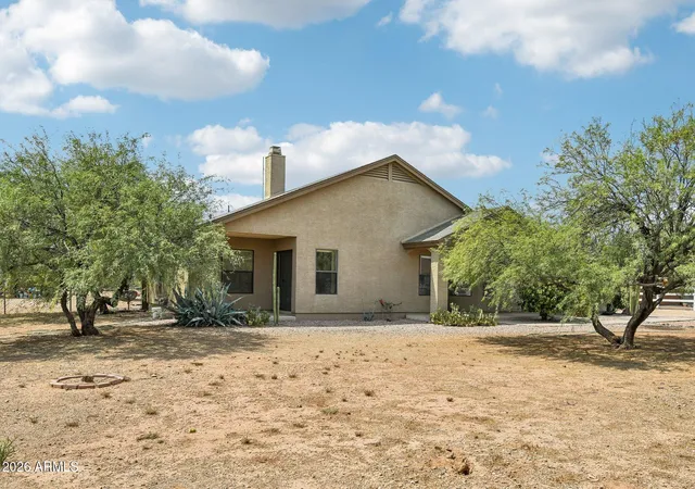 Photo 3 of Single family home for sale at 35942 N 10th Street, Phoenix, AZ 85086 | MLS# 7066880 | Listing updated on 2026-09-10
