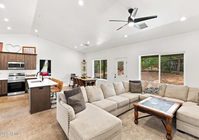 3rd image of 201 W Chateau Cir, Payson, AZ 85541 | MLS# 7066874
