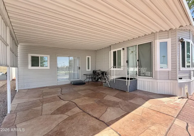 Photo 3 of Manufactured home for sale at 111 S Greenfield Rd #636, Mesa, AZ 85206 | MLS# 7067842 | Listing updated on 2026-09-30