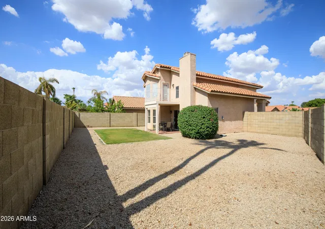 Photo 3 of Single family home for sale at 19306 N 76th Avenue, Glendale, AZ 85308 | MLS# 7067950 | Listing updated on 2026-09-24