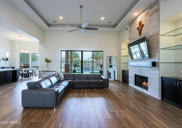 Photo 3 of Single family home for sale at 2814 W Jordon Ln, Phoenix, AZ 85086 | MLS# 7068230 | Listing updated on 2026-09-14